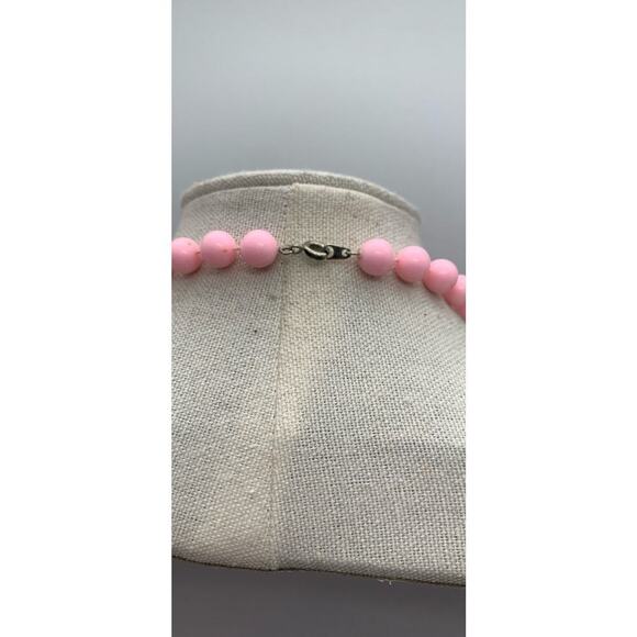 Lot Of Easter Themed Easter Egg Necklace & 2 Pairs Of Earrings - Picture 6 of 6